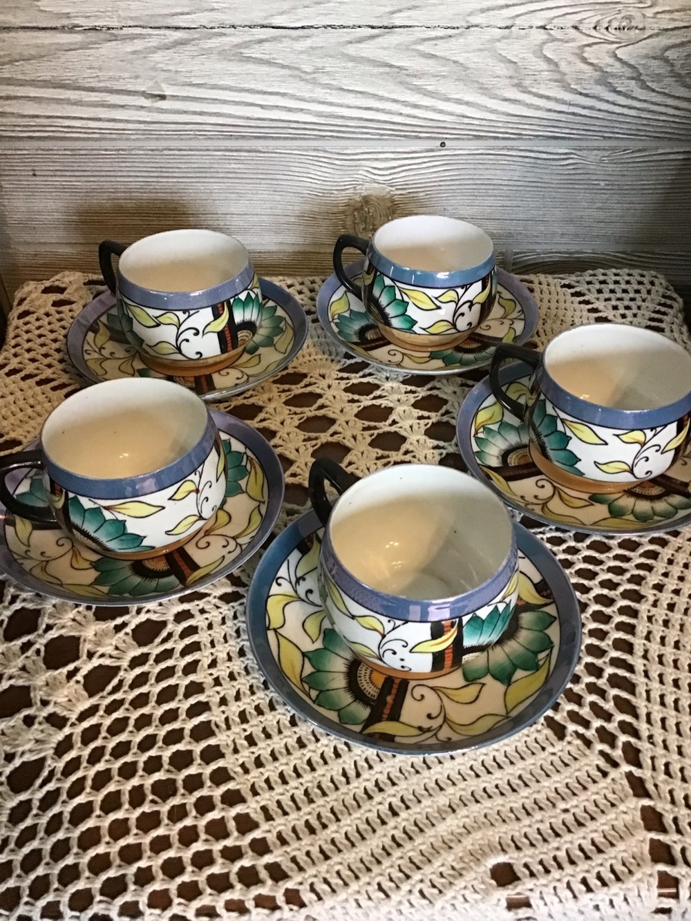 Vintage Chikaramachi Lusterware Tea Cups and Saucers
